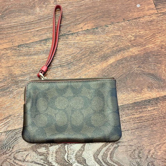 Coach zip wristlet - Picture 2 of 3